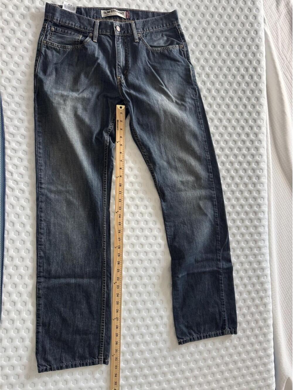 Levi's 550 Men's Relaxed Fit Jeans - Stonewash Blue